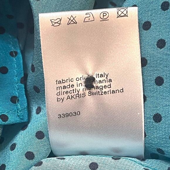 Akris Punto 100% Silk Teal Polka Dot Blouse Size 6 | Long Sleeve Designer Top - Picture 6 of 7